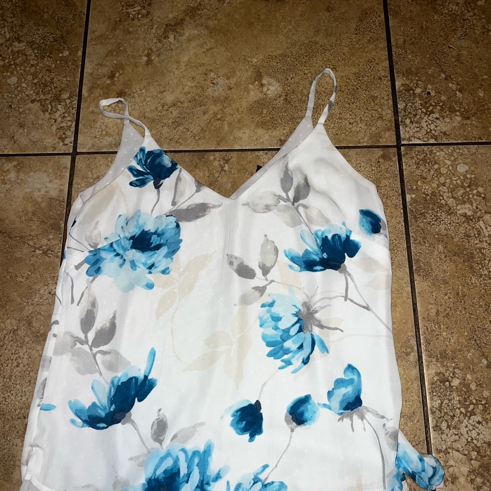 White, beige, blue, and grey blouse from White House black market, women size xs